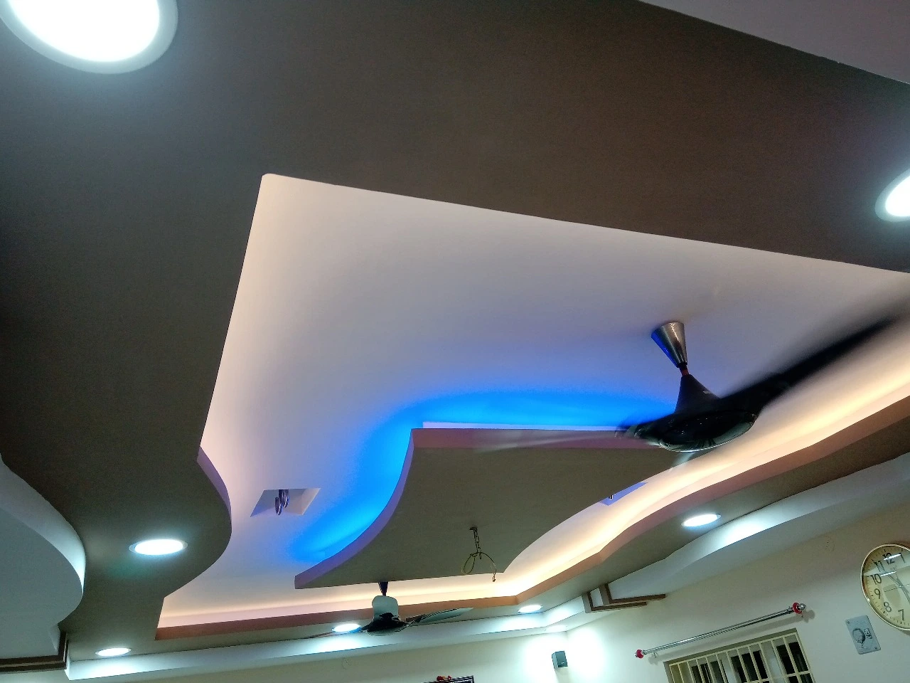 i7